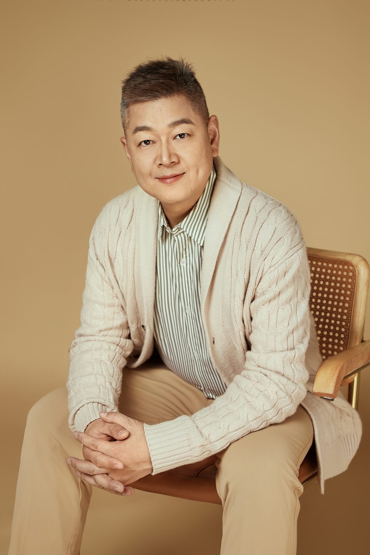 郑奇峰 个人肖像照